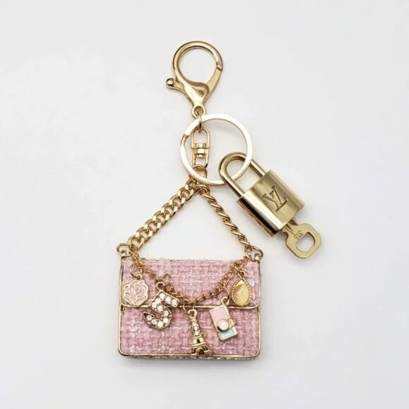 100% Auth Louis Vuitton Lock & Key with unbranded Bagcharm, Keycharm, Keychain - Picture 1 of 9